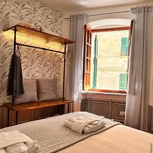 Compagnia Del Mare, Cinque Terre Full X 2, Centro Storico,5 Minuti Dal Mare! , Riomaggiore Italy